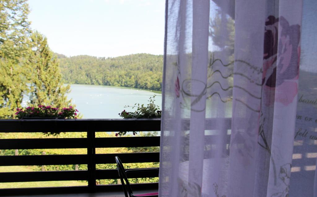 Lake House Apartment Medvode Exterior foto